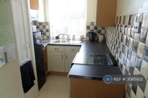 Boxalls Lane, Aldershot, GU11 photo 2
