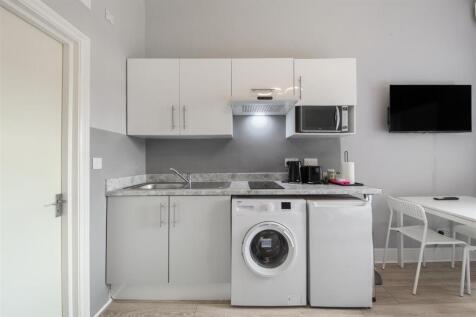 Modern fitted kitchen