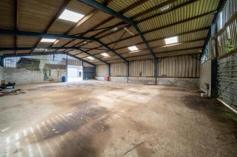 Hollies Farm-2-3.jpg