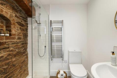 100 Victoria Road, Dartmouth_Bed 1 Ensuite Shower Room