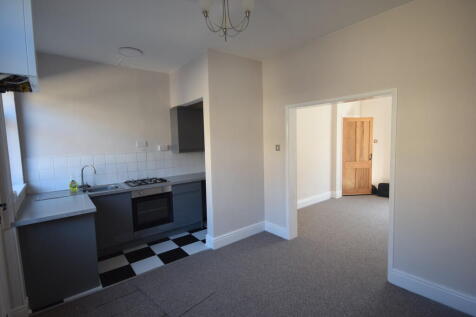OPEN PLAN/KITCHEN...
