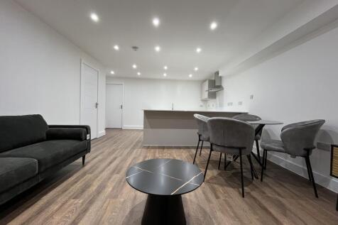 Apartment 2, Barrfield Road, Salford, M6 7FY photo 2