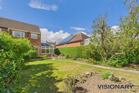 CAM03522G0-PR0210-STILL005