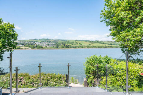 1284104-55-682b57...