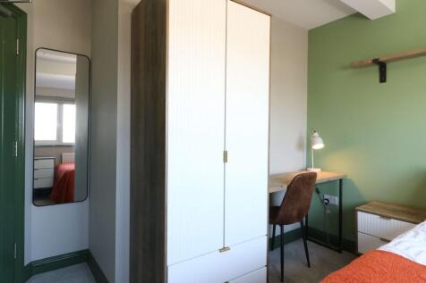 2 Crabtree Room 7 1.JPG