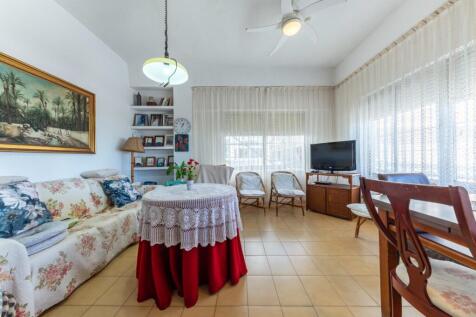 Living-Dining room