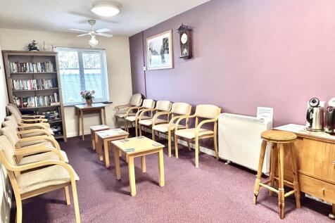 communal area pea...