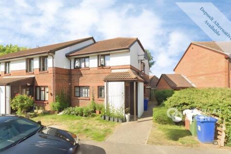 2-bed flat on Brimfield Road Purfleet RM19, £1,450/mo