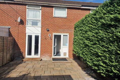 Rear Garden - Ang...