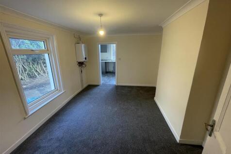 Charminster, Bournemouth photo 5
