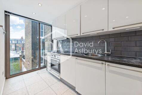 Liverpool Road, Islington , London photo 3