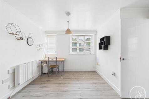 Kitchen/Living Space