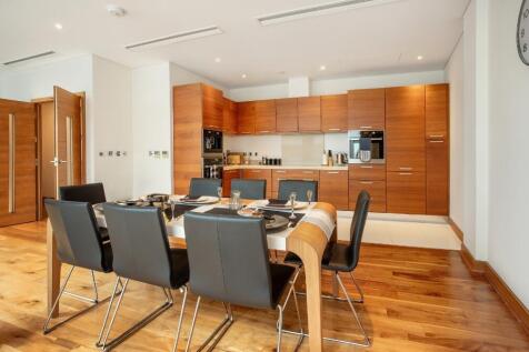 Queenstown Road, London, SW11 photo 3