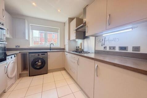 Blue Wood Avenue, Coventry, CV3 photo 3