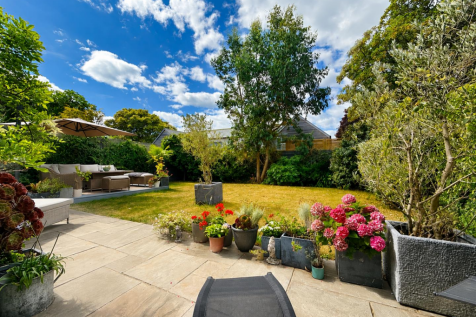 Rear Garden.png