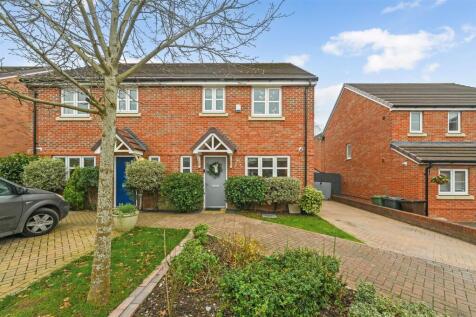 Andover, SP11 - property photo