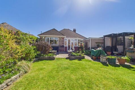 Bournemouth, BH6 - property photo