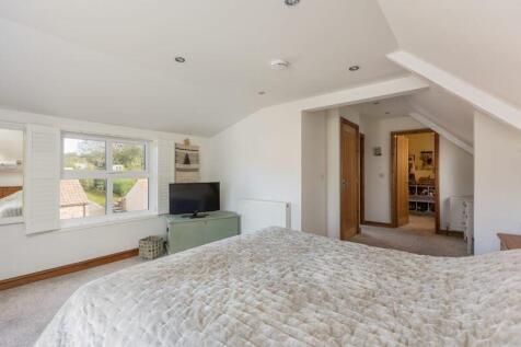 Farmhouse - Master Bedroom