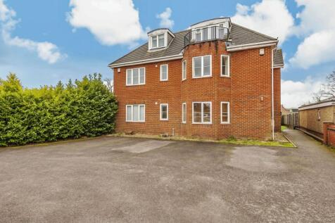 Reading Road Apartment
