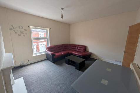 Newdigate St photo 3