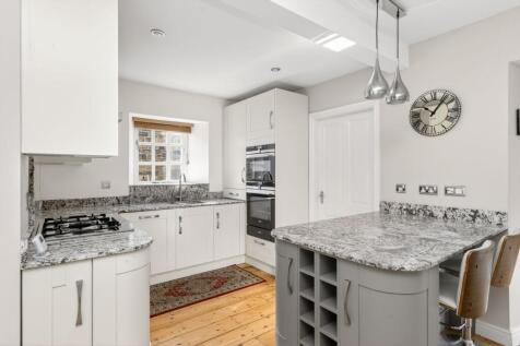 LIVING DINING KITCHEN