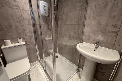 Ground Floor Bathroom