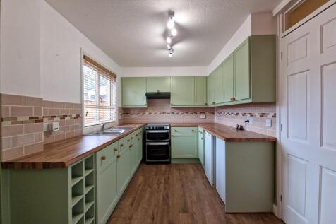 Kingsclere Walk, Merry Hill, Wolverhampton, WV4 photo 4