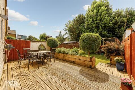 2 Clitherow Road-8.jpg