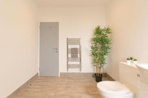 Shared shower room