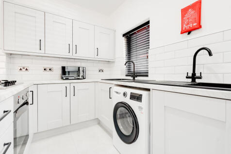 Rathbone Road, Liverpool, Merseyside, L15 photo 4