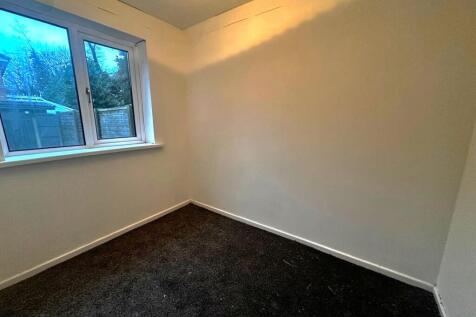 Wood Bank, Penwortham, Preston photo 5