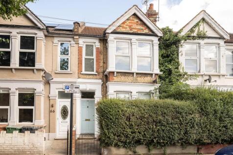 Pretoria Road, E11