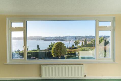 Pavings, Roundham Gardens, Paignton - Photograph 6