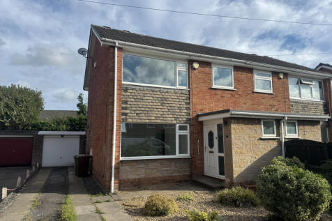 3 Bedroom Semi Detached Property