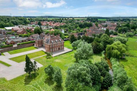 Ollerton Hall PH-8.jpg