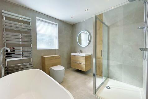 Bathroom.jpeg