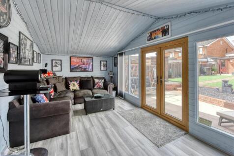 51 Sedgley Road-Summer House (2).jpg