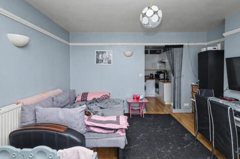 207A Church Street, Edmonton, London, N9 9HL