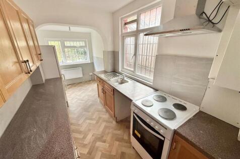Farley Hill, Luton, LU1 photo 4