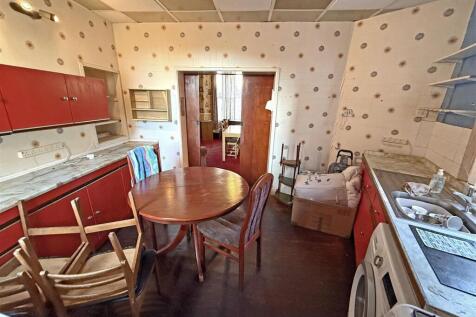 Grsovenor Kitchen 2.jpg