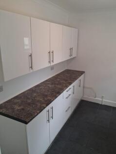 Kitchen storage