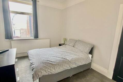 Ainslie Street, Barrow-in-Furness photo 4