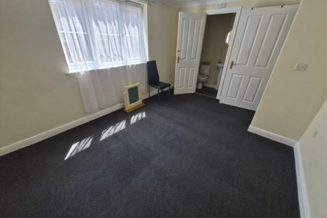 Luton Road, Dunstable, Bedfordshire, LU5 photo 4