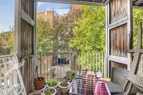 Walton Road, Ilford, E12 photo 4
