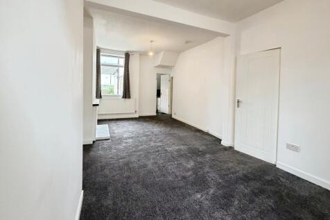 Salop Street, Caerphilly photo 3