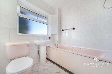 Gadby Road, Sittingbourne - Bathroom