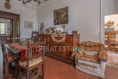 Interno