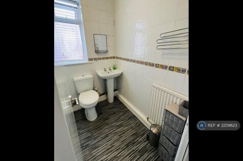 Upstairs Shower Room