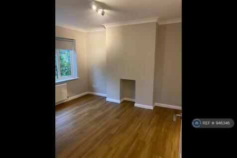 Pinewood Road, Iver Heath, SL0 photo 3