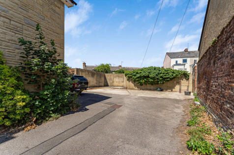 Flat 5, 25 Swan Street-3